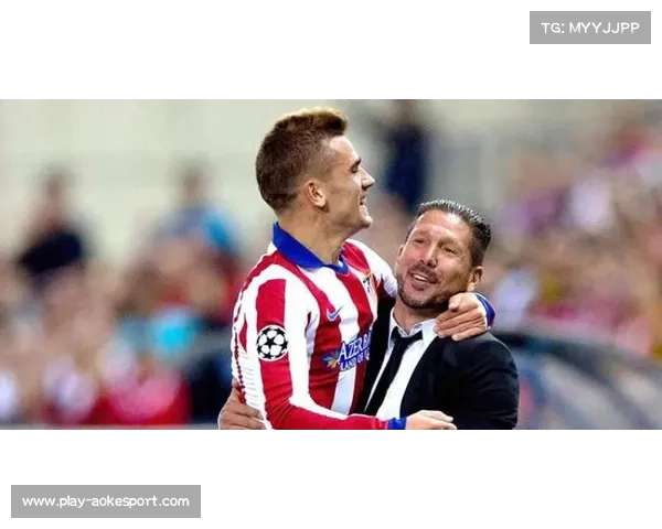 “西蒙尼场边指挥表情凝重，马竞过渡期战术调整遇挑战”